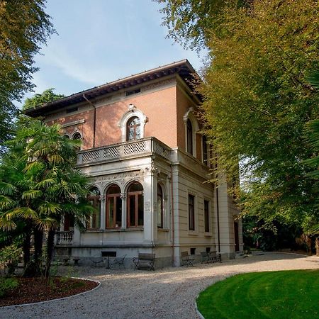 Villa Confalonieri マンデッロ・デル・ラーリオ エクステリア 写真